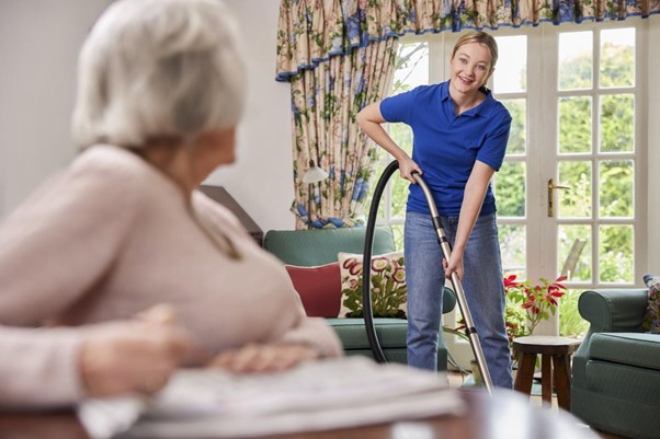 Spring Cleaning Tips for Senior Citizens: How to Help Your Aging Parent