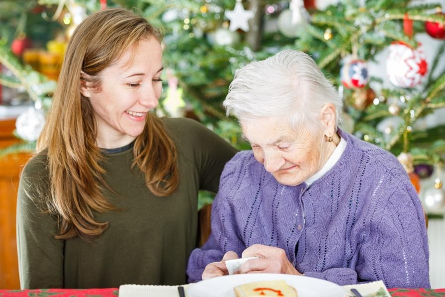 The best holiday activities for seniors